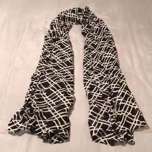 Black and White Scarf